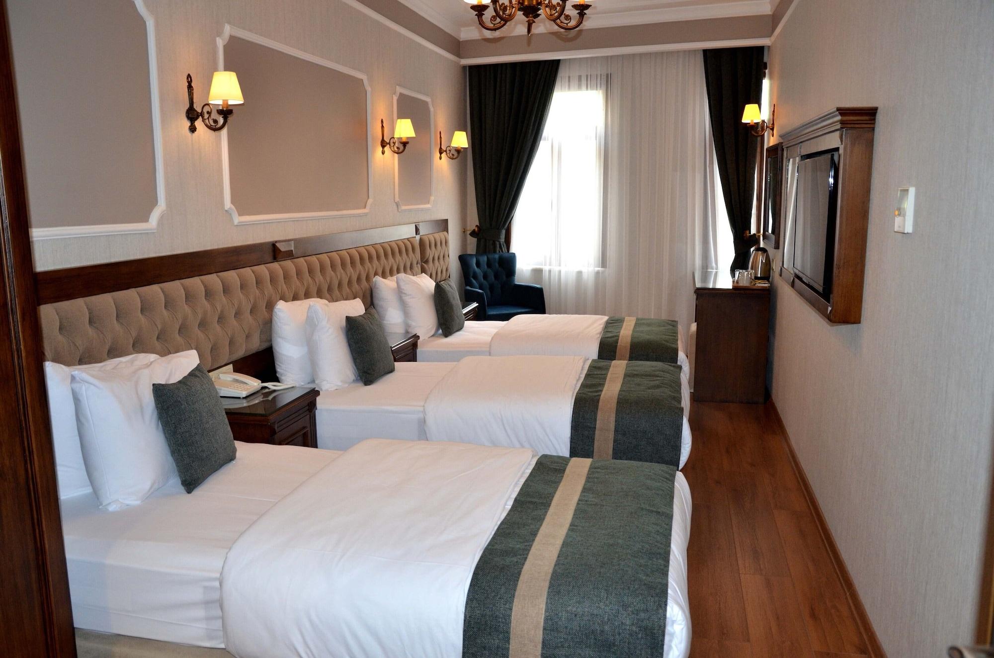 Ahmet Efendi Konagi Hotel Istanbul Luaran gambar A room at the hotel