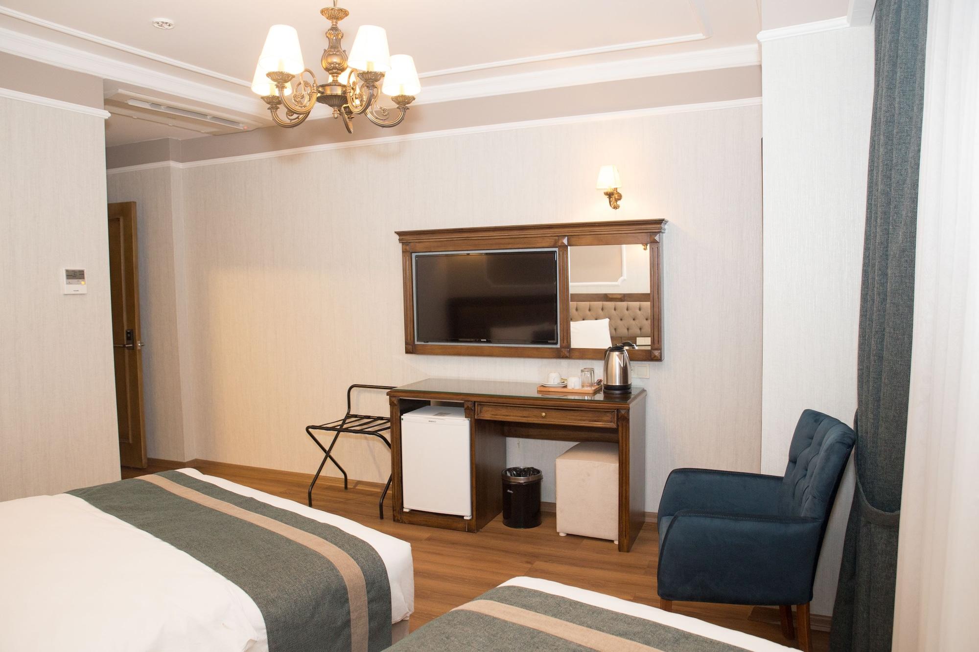 Ahmet Efendi Konagi Hotel Istanbul Luaran gambar A room at the hotel