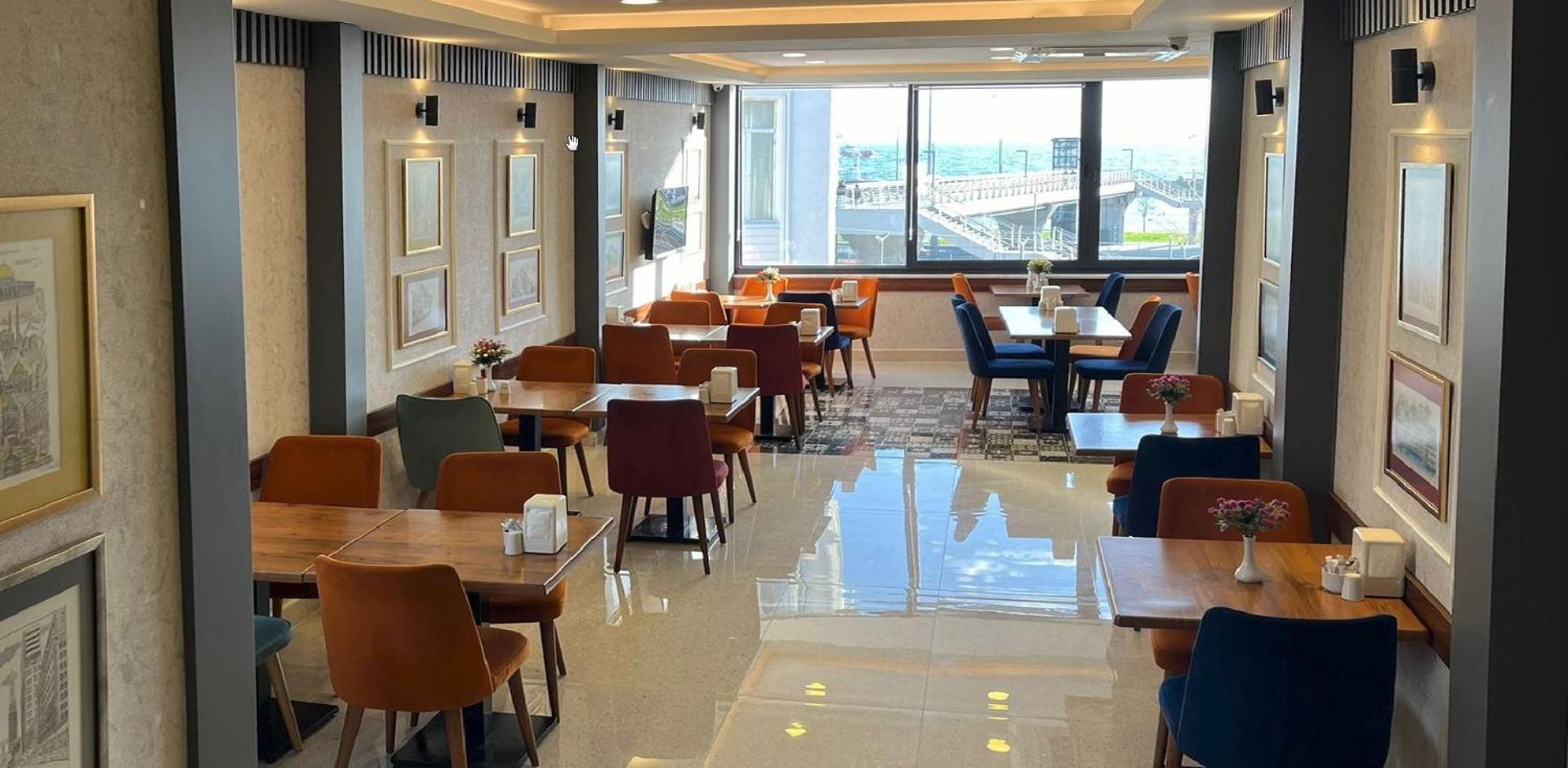 Ahmet Efendi Konagi Hotel Istanbul Luaran gambar The lounge at the airport