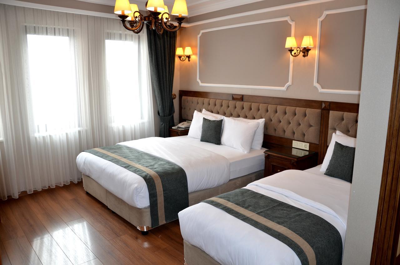 Ahmet Efendi Konagi Hotel Istanbul Luaran gambar A room at the hotel